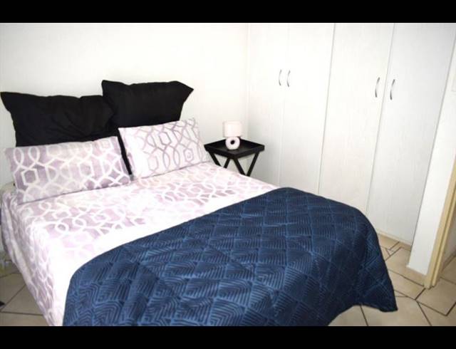 2 BEDROOM TOWNHOUSE FOR SALE IN VAN DYK PARK